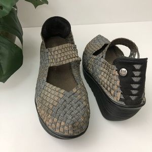 BERNIE MEV Wedges